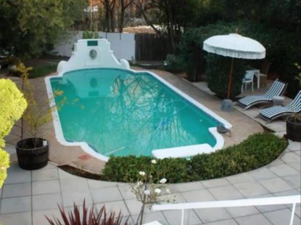 La Belle Guest House Bloemfontein Exterior photo